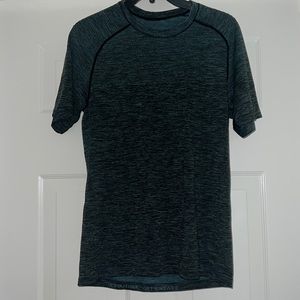 Lululemon shirt
